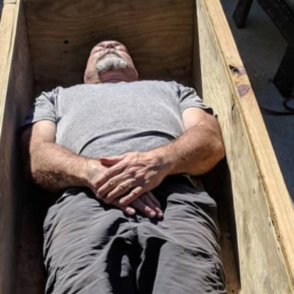 Meet your Posher, Scott - Picture 1 of 3